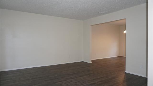 Building Photo - 2609 Hamilton Dr