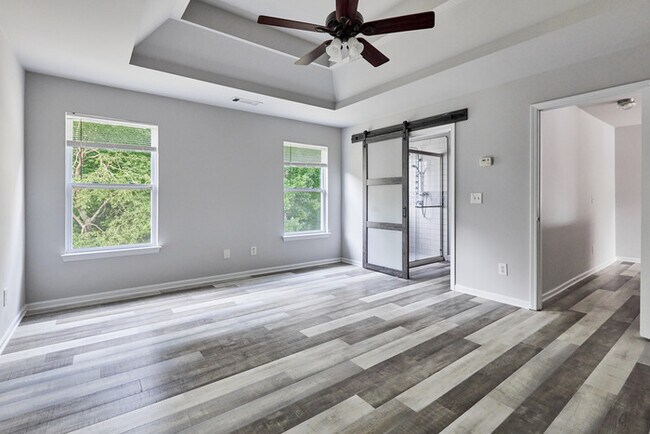 Building Photo - 4 bedroom house in Suwanee