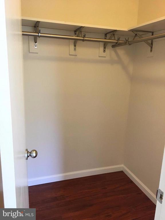 Building Photo - 1710 Abercromby Ct