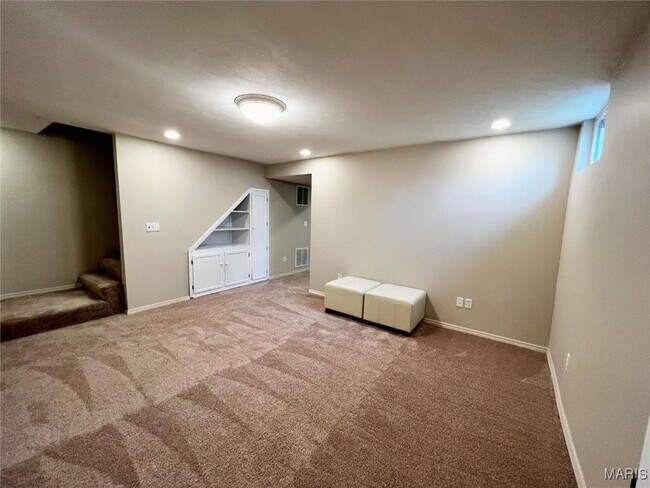 Building Photo - 520 Ironwood Dr