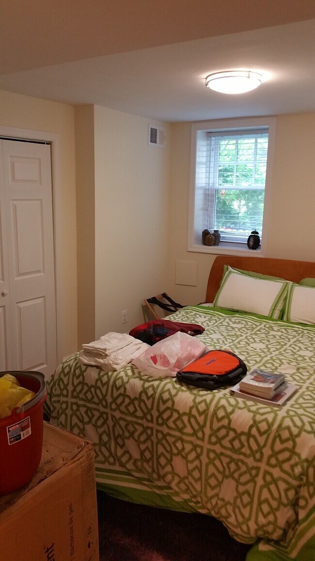 Front Bedroom furnished - 1641 Irving St NW
