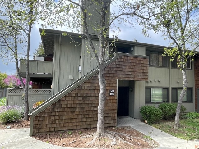 Bldg 4 view of unit - 1314 La Terrace Cir