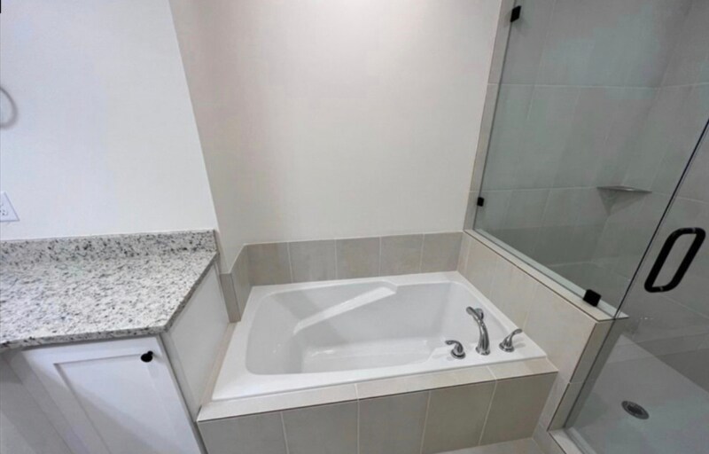 Building Photo - 383 S 650 E