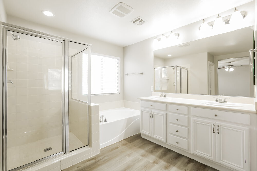 Building Photo - 5544 Grand Rapids St