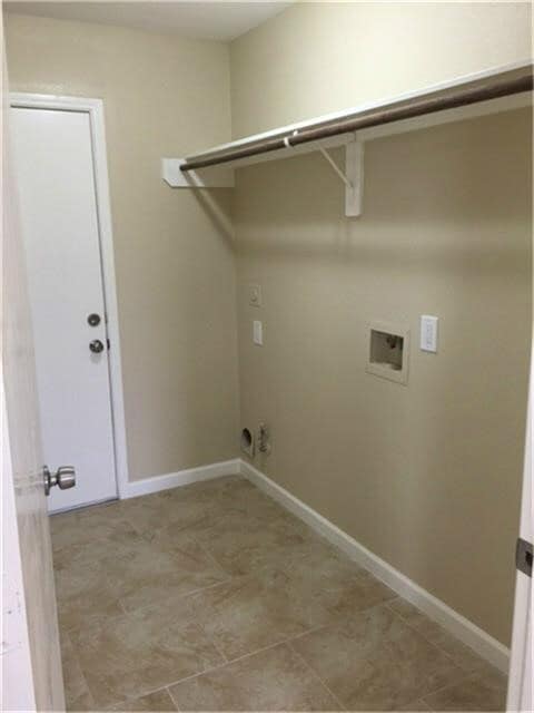 Building Photo - 511 Cypresswood Knoll