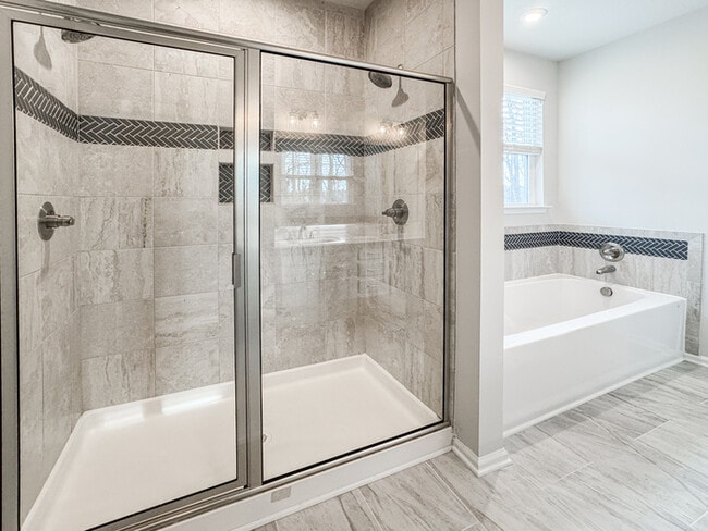 Building Photo - RENOVATED 4 BEDROOM/3 BATH IN VIRGINIA BEACH! READY FOR RENT!!