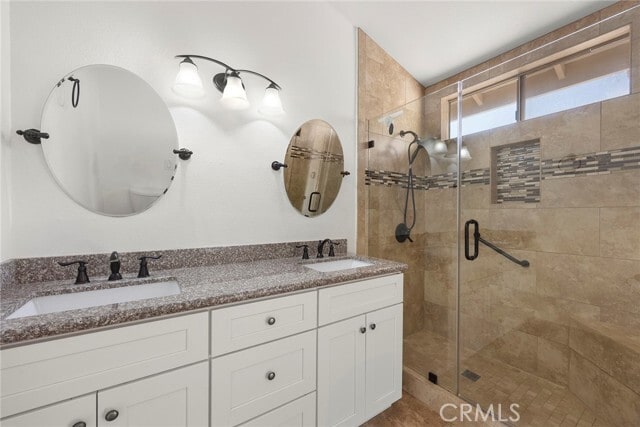 Building Photo - 2211 Ascot St