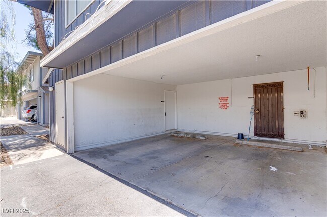 Building Photo - 1521 Elizabeth Ave