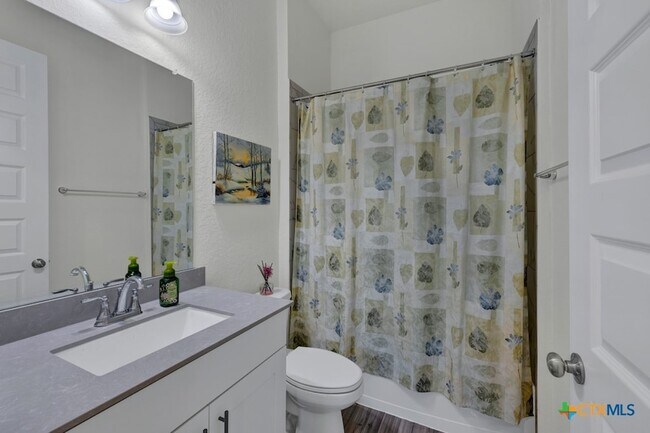 Building Photo - 382 Nightshade Trl