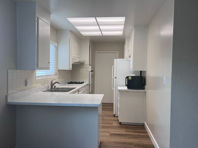 Building Photo - 4034 Alvarado St