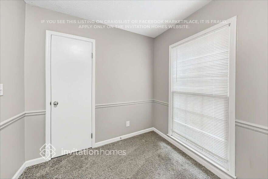 Building Photo - 2636 Allyn Way NW