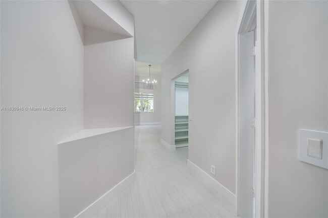 Building Photo - 1212 Camellia Ln