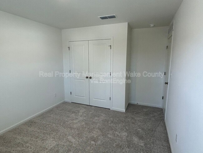 Building Photo - 2632 Pivot Rdg Dr