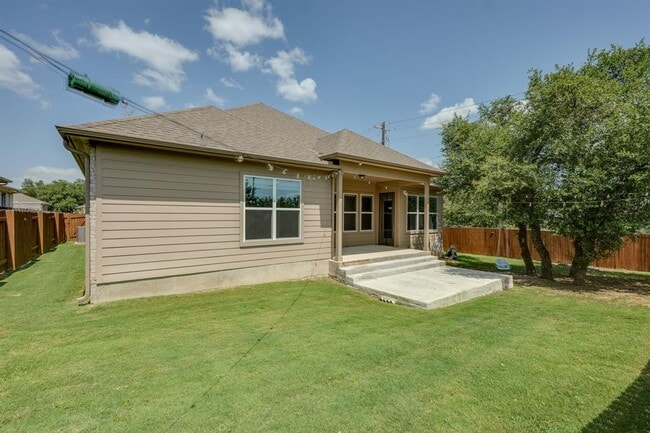 Building Photo - 101 Split Oak Dr