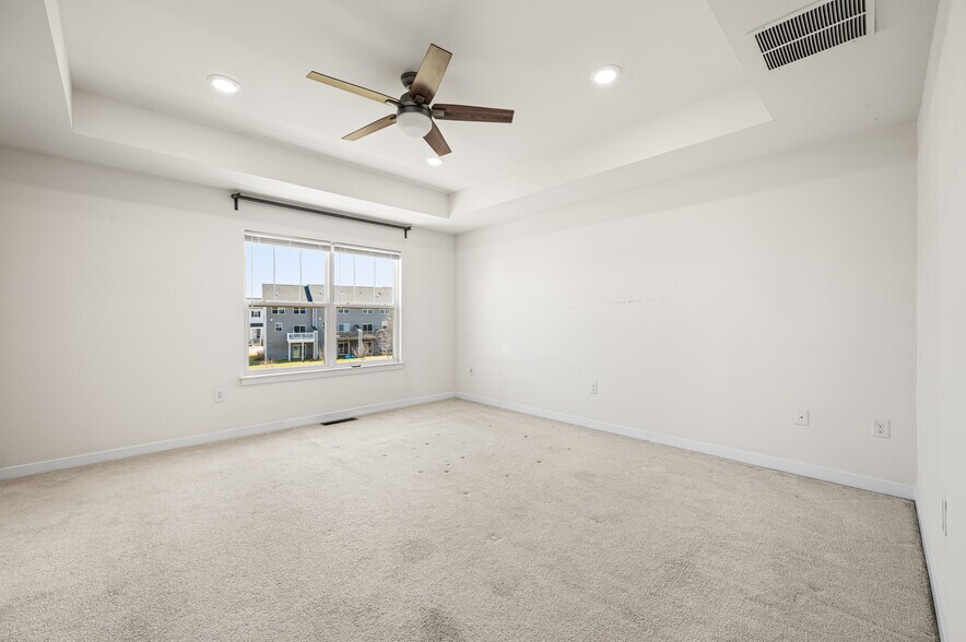 Building Photo - 1857 Boulder Dr