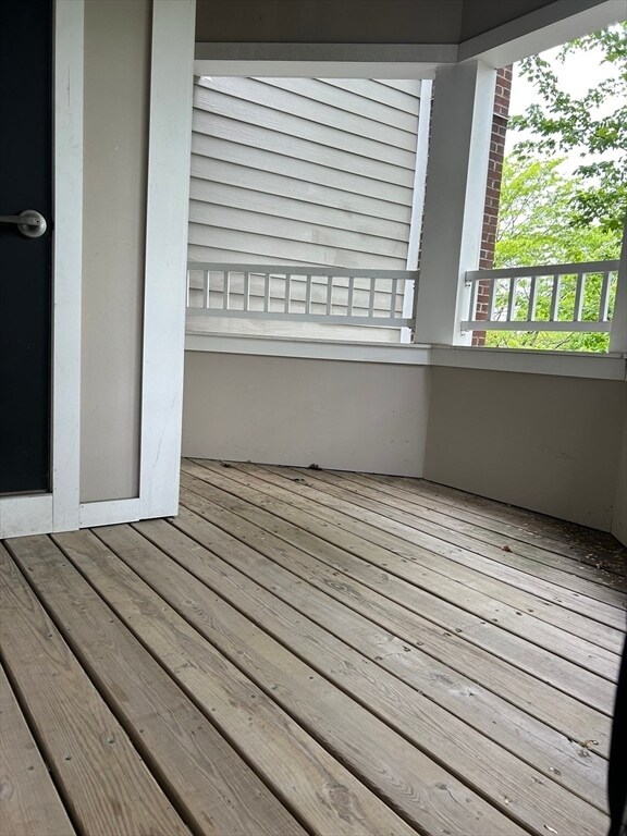 Building Photo - 318 Rindge Ave