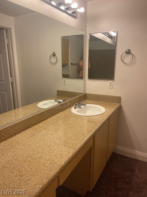 Building Photo - 8000 W Badura Ave