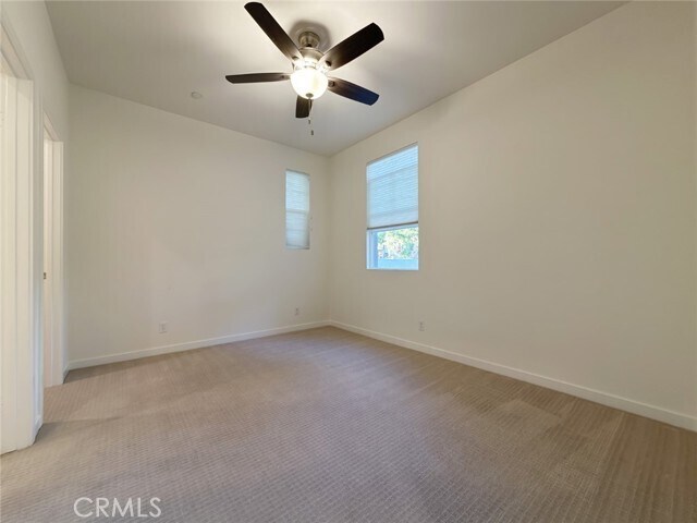 Building Photo - 136 Acamar