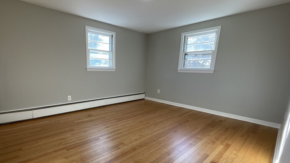 Bedroom 1 - 18 Norman St