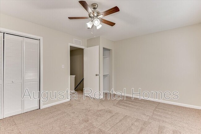 Building Photo - 204-1/2 W Buena Vista Ave