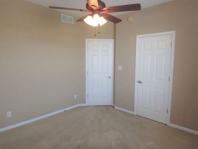 Building Photo - Awesome 4 Bed 3 Bath House In SW Columbia!