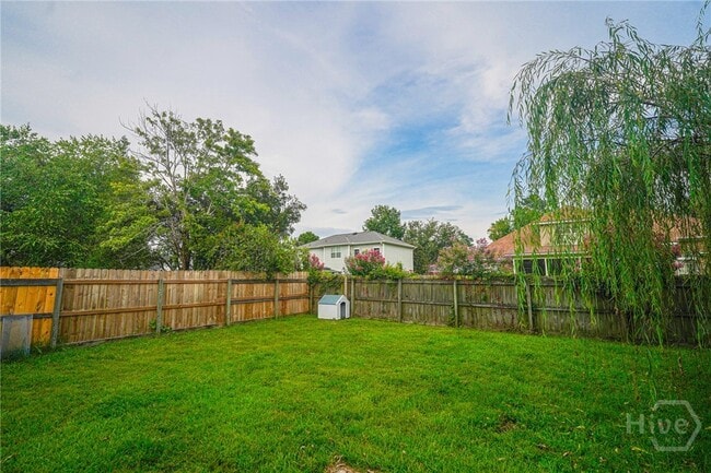 Building Photo - 618 Laurel Hill Cir