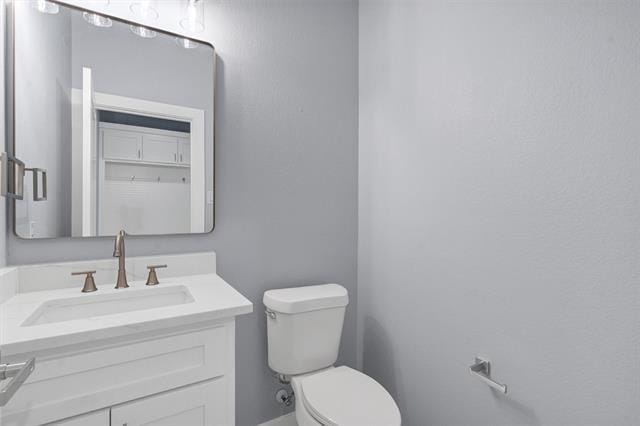 Building Photo - 588 Highview Ct