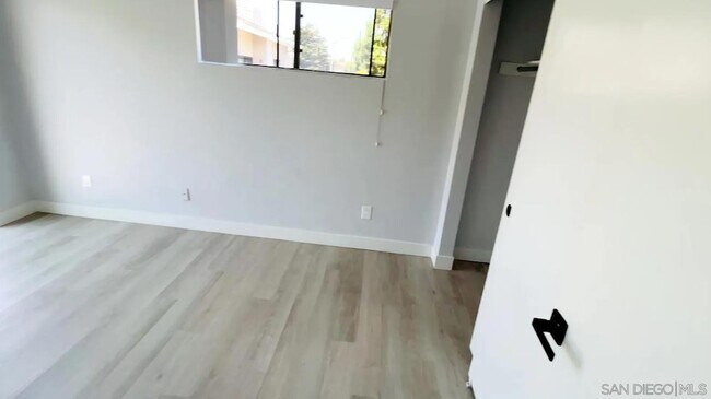 Building Photo - 4022 Mahaila Ave