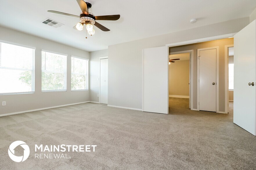 Building Photo - 14799 W Columbine Dr