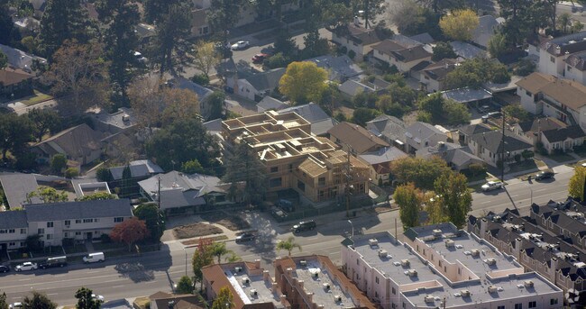 Aerial Photo - Montrose Villas