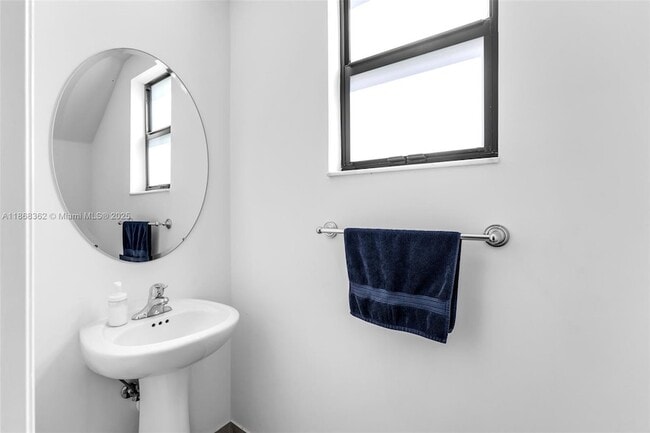 Building Photo - 11761 SW 245 Ter