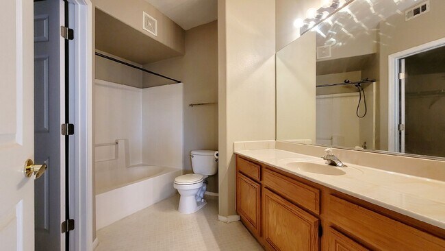 Building Photo - 7185 S Durango Dr