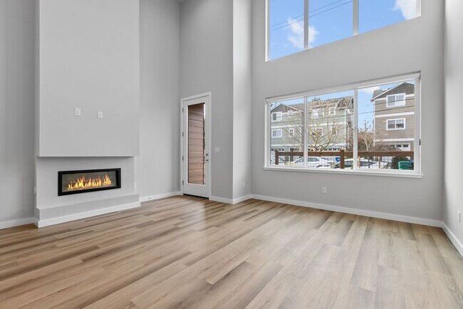 Building Photo - Stunning Brand-New Ballard Townhome with Air Conditioning