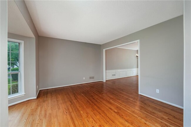 Building Photo - 3925 Barberry Ct