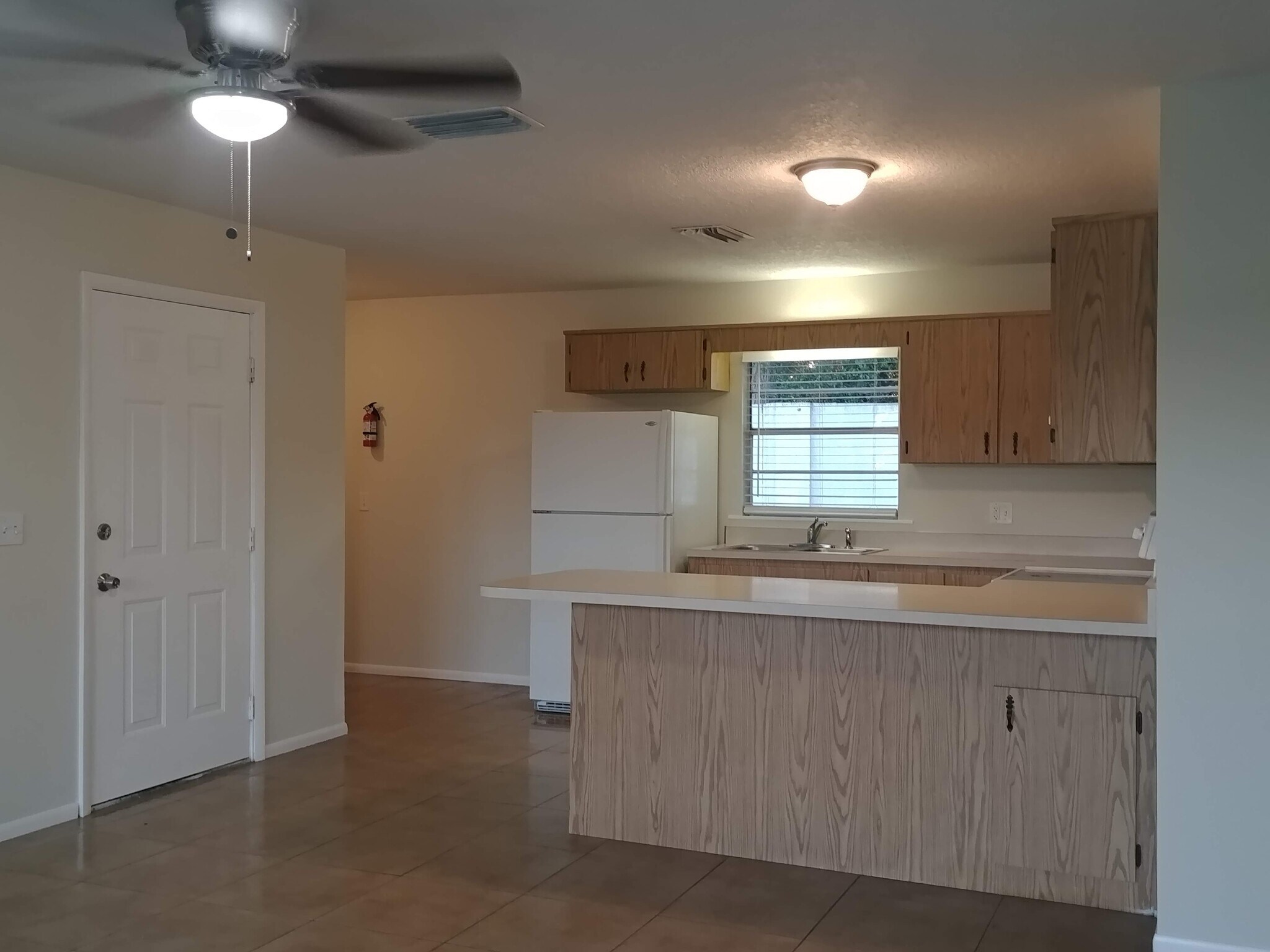 Building Photo - 4486 Co Rd 472