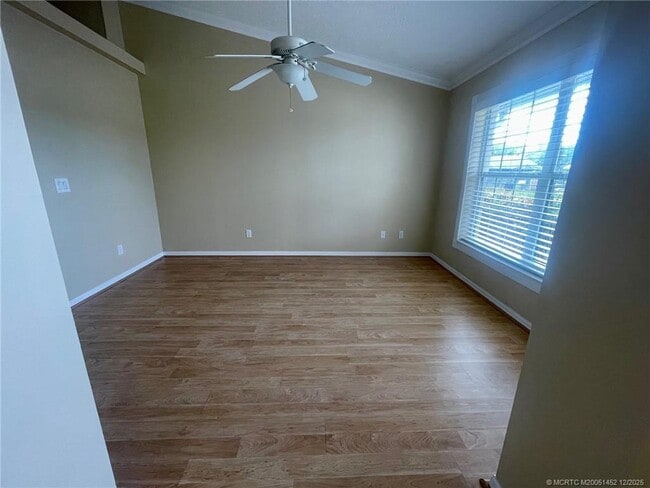 Building Photo - 1397 SW 24th Ln