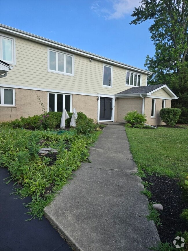 Building Photo - 2175 Kipling Ln