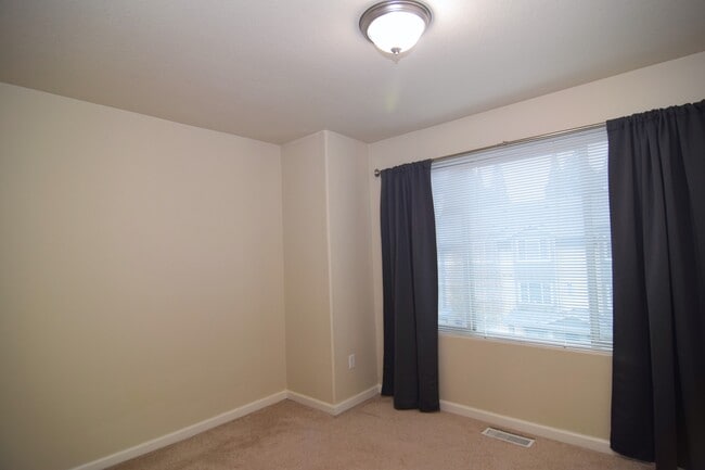 Building Photo - 181 Northeast 78th Avenue