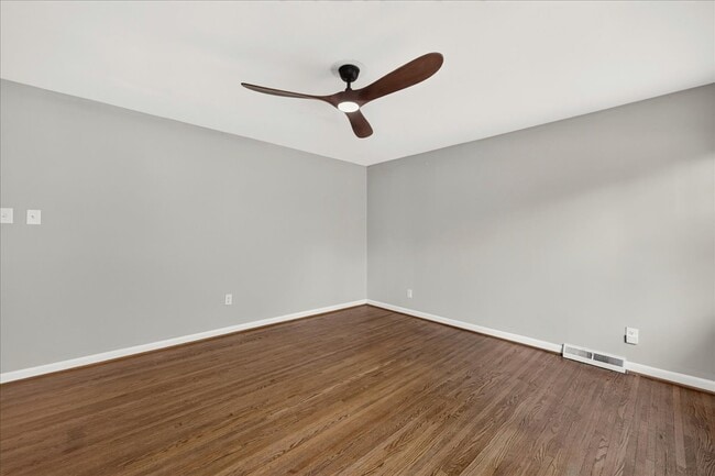 Building Photo - 3237 Harrow Pl