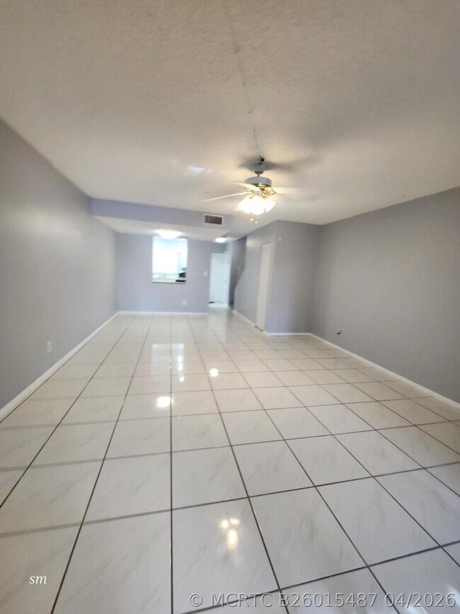 Building Photo - 1504 NW 89th Terrace