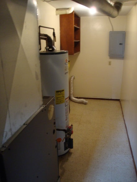 Utility Room with W/D Hookups - 704 Charlotte Ave
