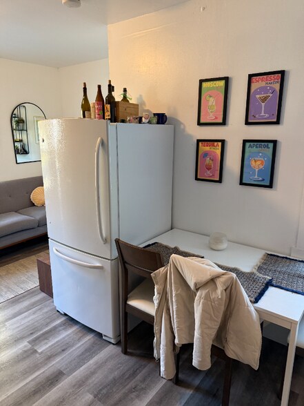 Building Photo - 2531 Ridge Rd