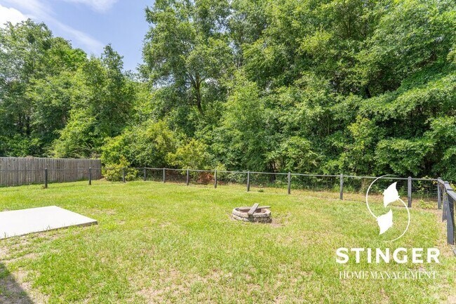 Building Photo - 17 Kaminsky Ln