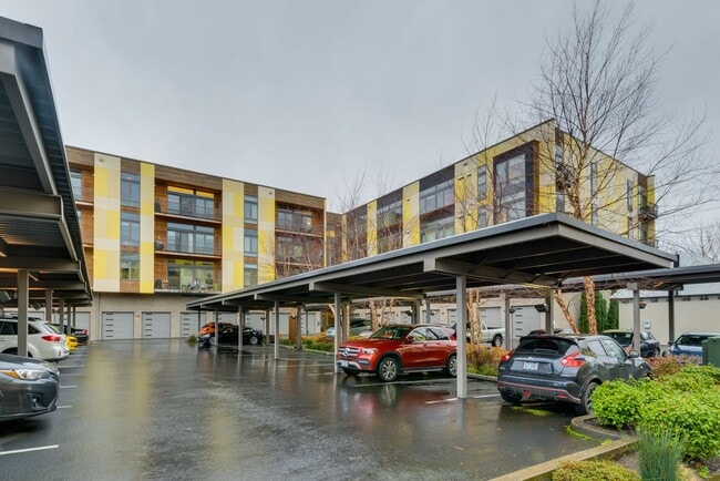 Building Photo - Light & bright 1-bdrm/1-bath condo in desi...