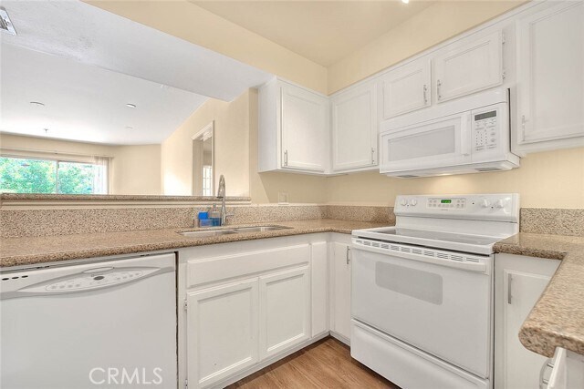 Building Photo - 11410 Brookshire Ave