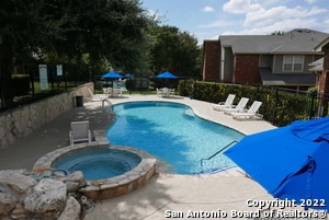 Building Photo - 9 Chapel Hill Cir