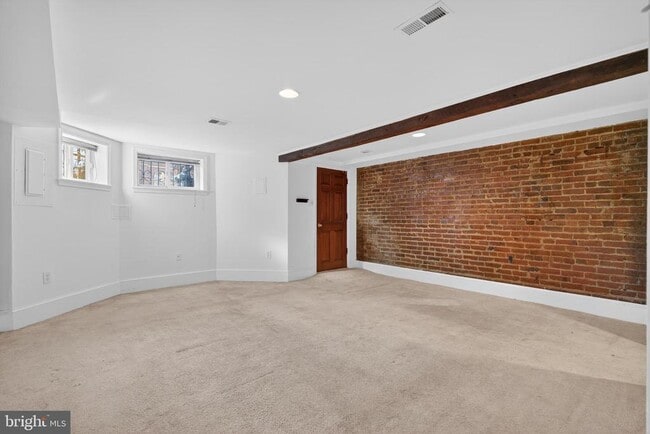 Building Photo - 1351 Monroe St NW