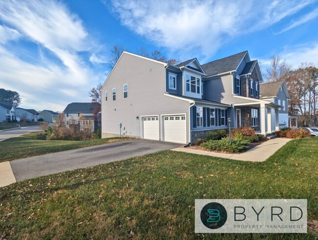 Building Photo - 15700 Cambria Cove Blvd