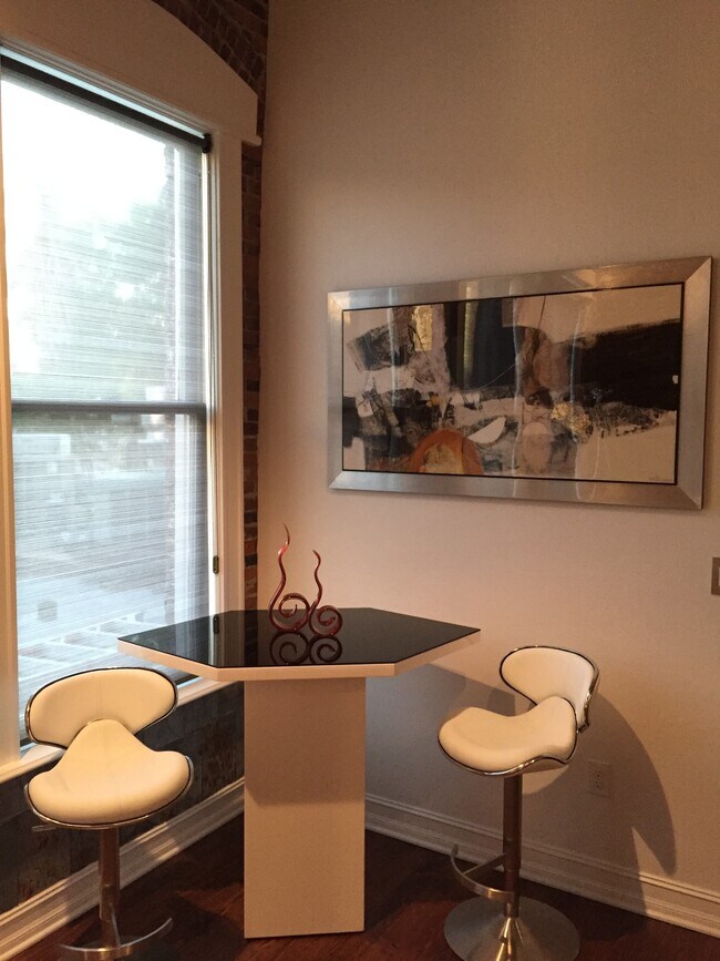 Building Photo - 2278 First St