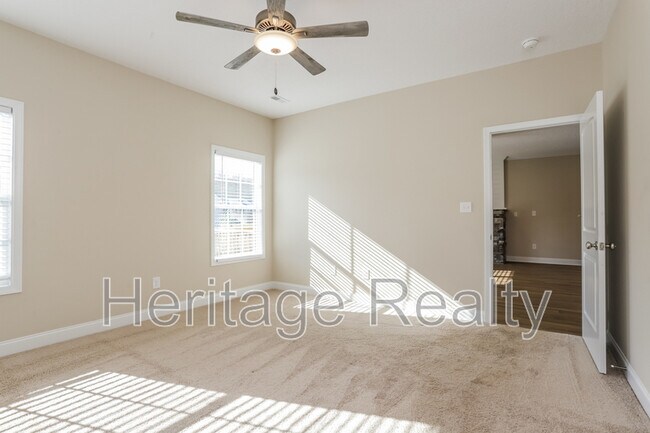 Building Photo - 11356 Sawyers Vly Dr